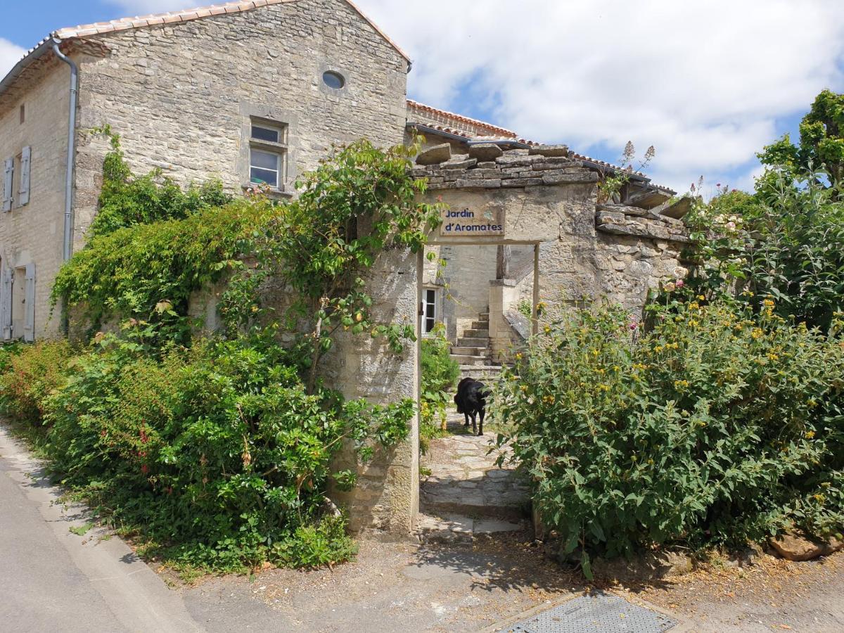 Tusson, Charente - Bed&Breakfast - Large King Room Exterior foto